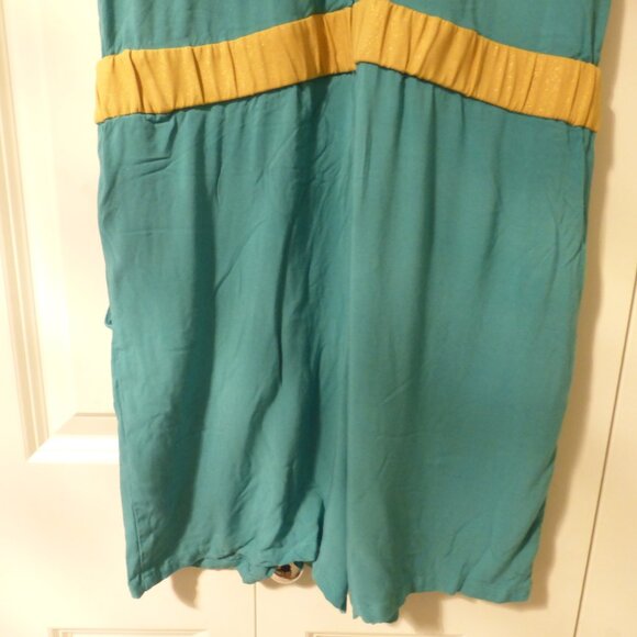 HER UNIVERSE x DISNEY ALADDIN Princess Jasmine cosplay peacock romper - Picture 13 of 15